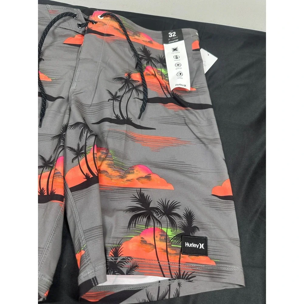 Hurley stay stylish